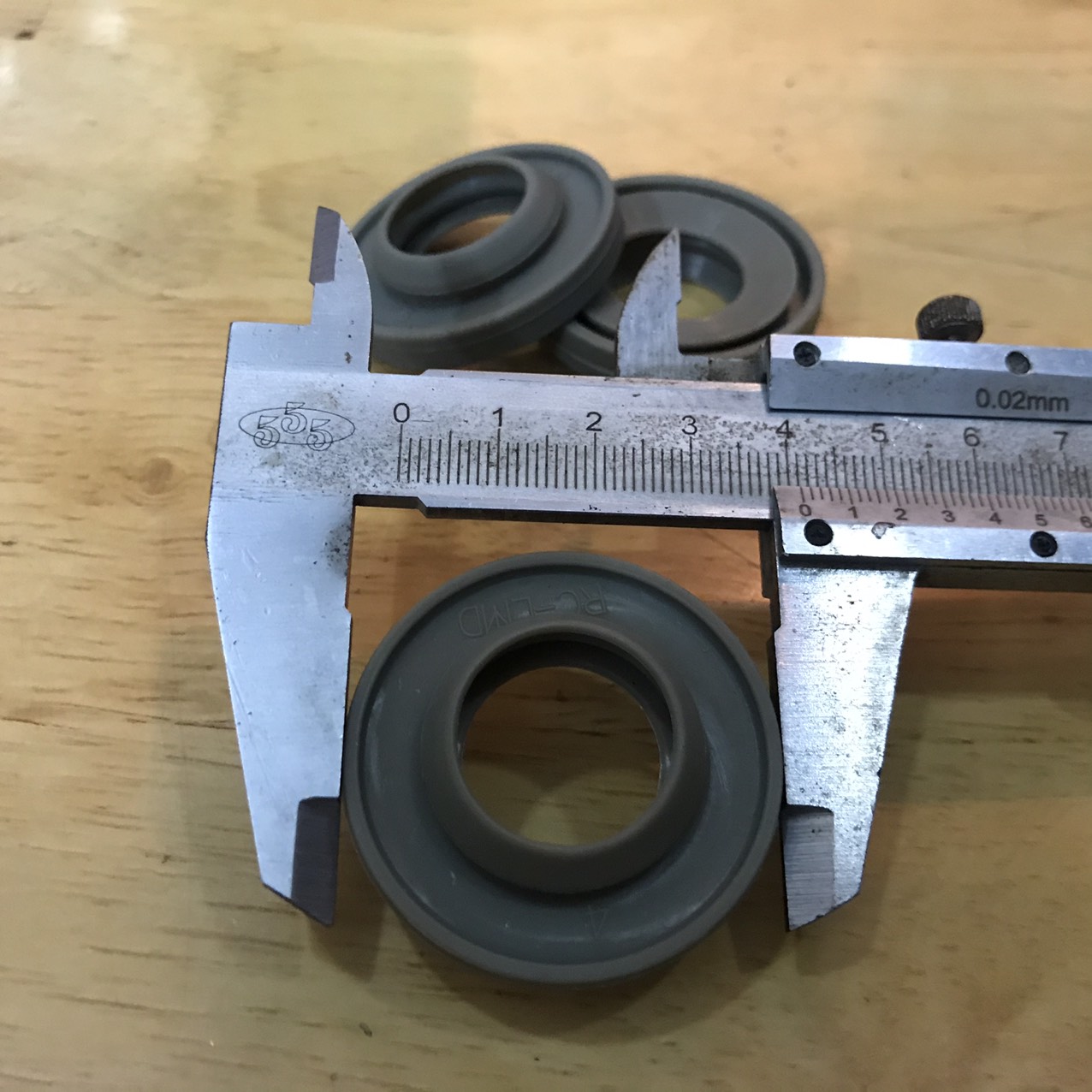 Nắp thoát hơi nồi cơm Toshiba RC-18NAF - gioăng / roăng giữ nút hơi nồi 18NMF / 10NMF,,,