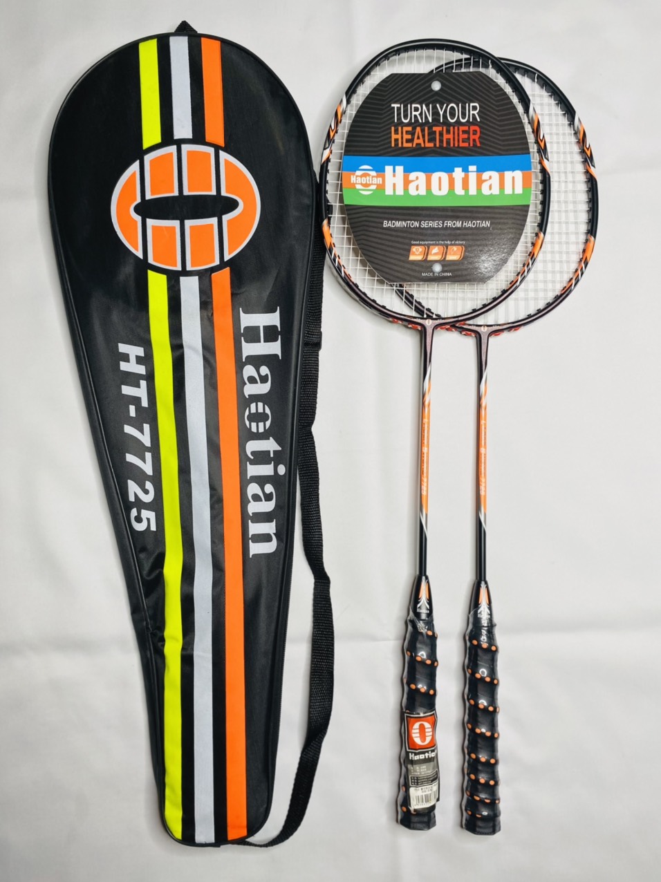 [Hàng Chuẩn 365] 2 Cây Vợt Cầu Lông Haotian - (Tặng Bao Túi +1 Hộp Cầu 10 Quả)