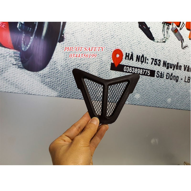 Hốc gió chính giữa R15V3 nhập khẩu