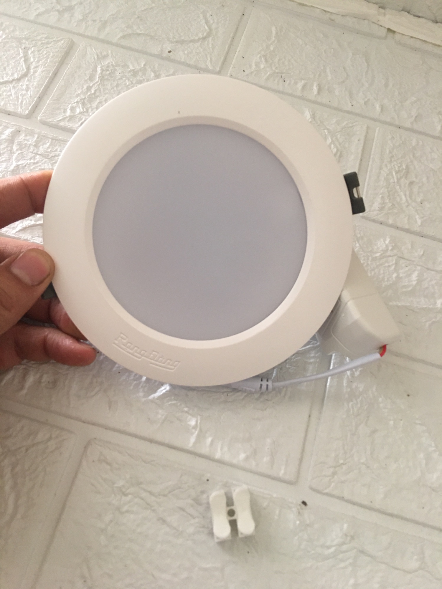 Đèn led âm trần rạng đông 9w đổi màu