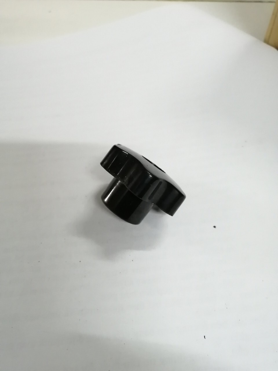 Núm vặn xuyên lỗ M6/M8/M10/M12