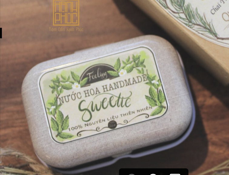 Nước hoa khô handmade từ thiên nhiên