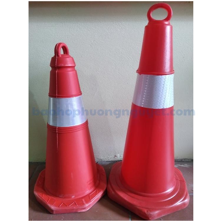 Cọc tiêu nhựa Nhật Quang đỏ phản quang trắng (55cm,75cm)