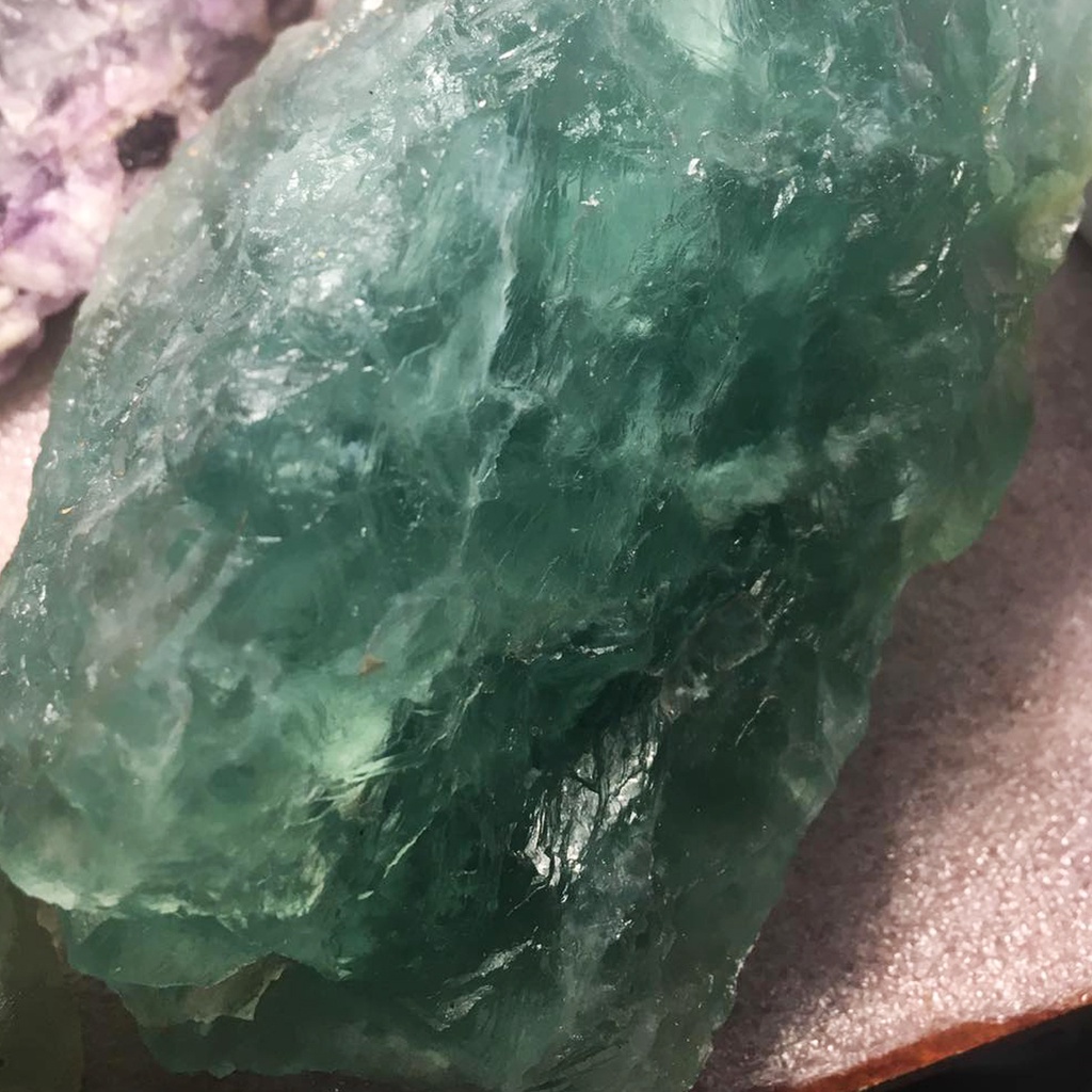 1000GR Đá Thô Màu xanh FLUORITE