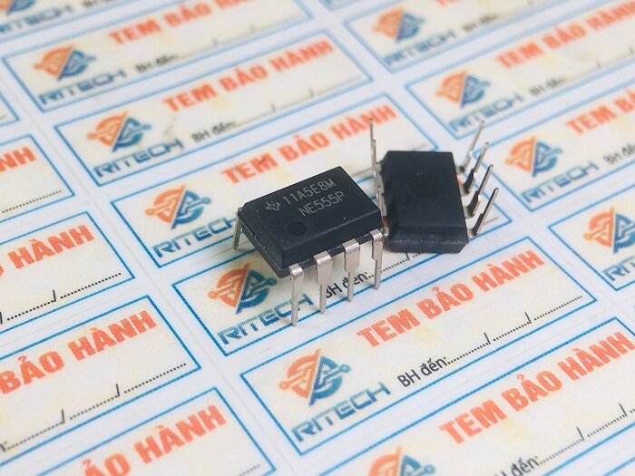 Combo 10 chiếc ne555p ne555 ic dip-8 hàng nhập khẩu