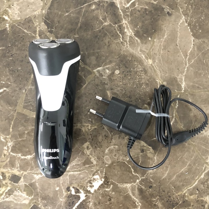 Máy cạo râu nhãn hiệu Philips cao cấp AT610