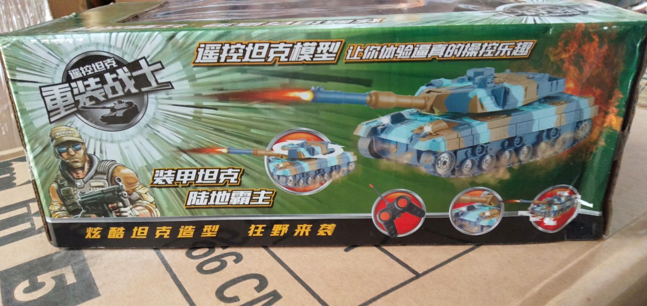 XE TĂNG ĐIỀU KHIỂN TỪ XA