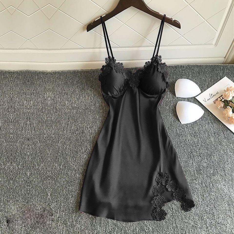 Đầm Ngủ Ren Hoa Liền Thân Lụa Satin
