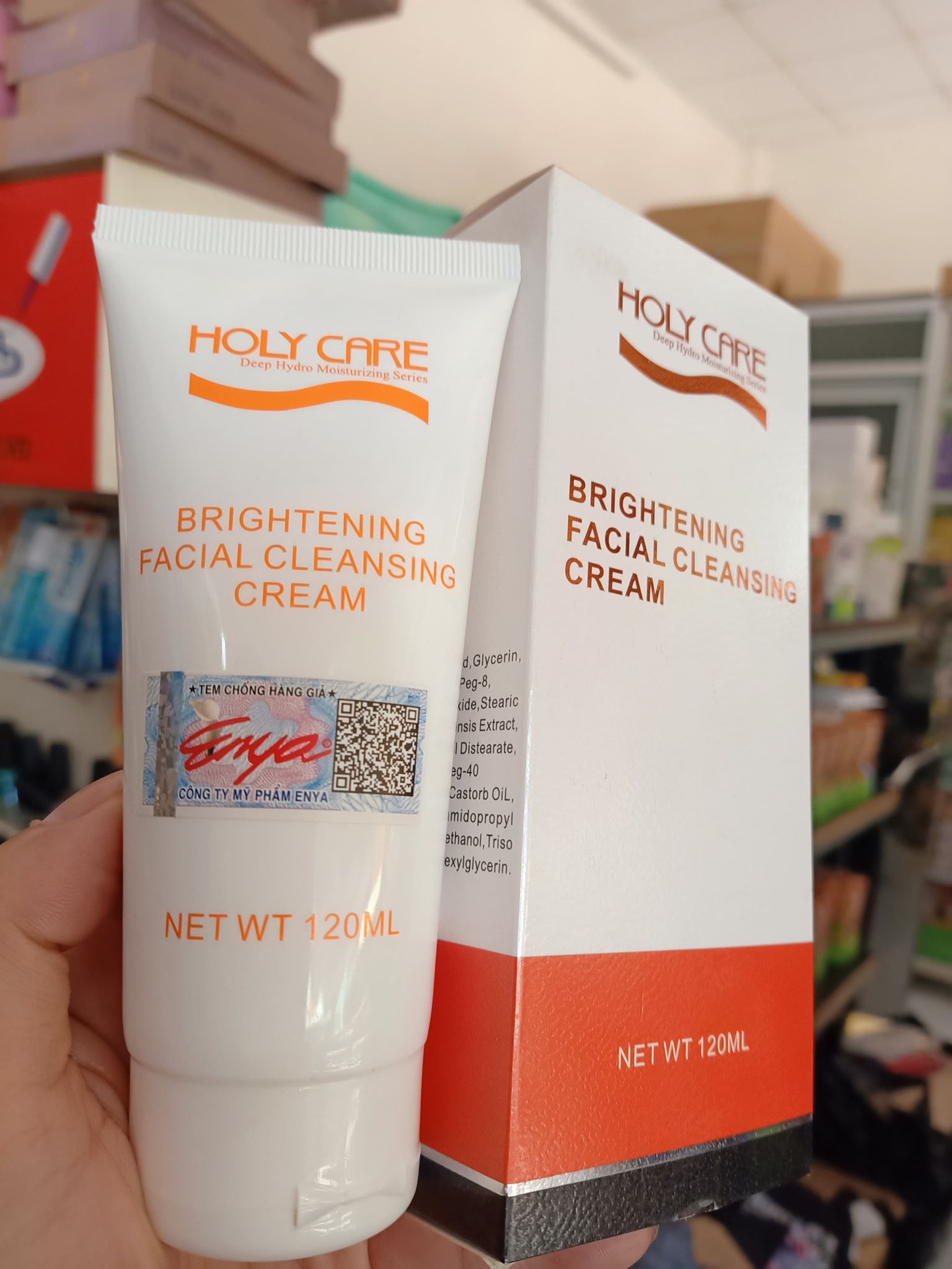 SỮA RỬA MẶT HOLY CARE
