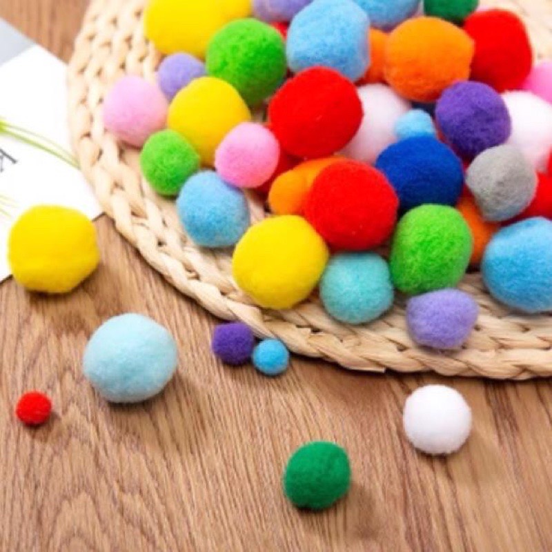 Hạt bom bom đủ size mix đủ màu .