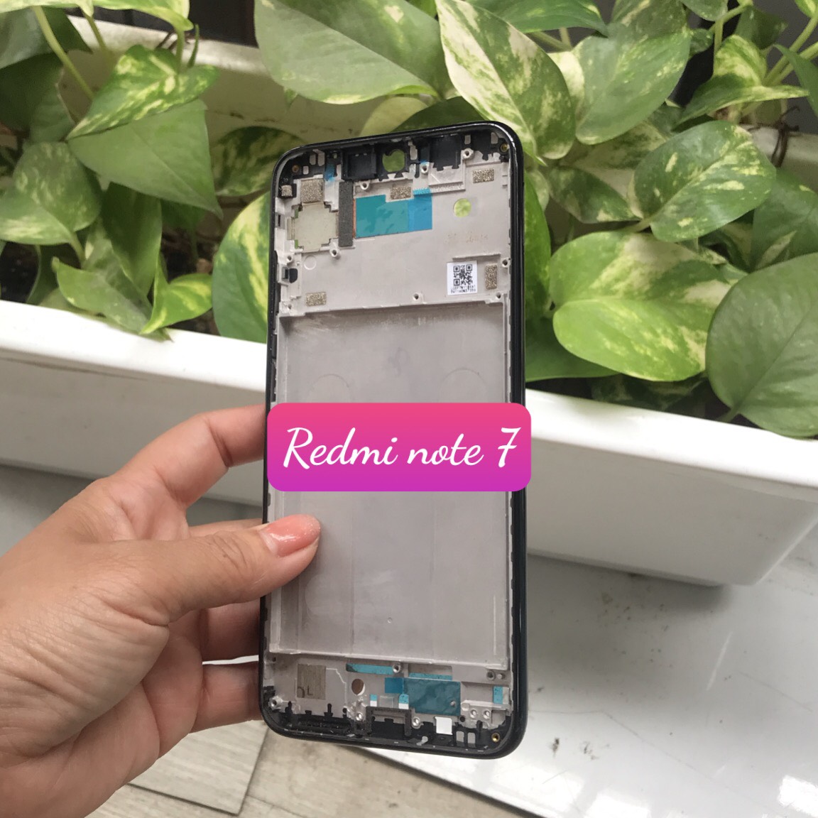 xương máy +viền xiaomi Redmi Note 7 ( khung. sườn máy. phím bấm)