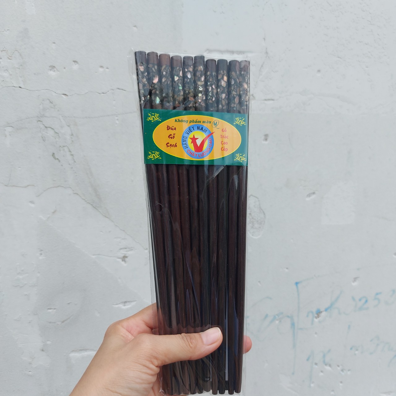 Bộ 10 đôi đũa ăn gỗ trắc cẩn đầu tròn cao cấp