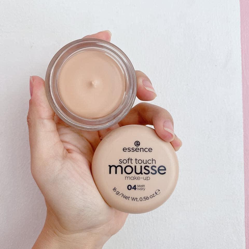 Phấn tươi Đức Essence Soft touch Mousse Make Up - Nội địa Đức