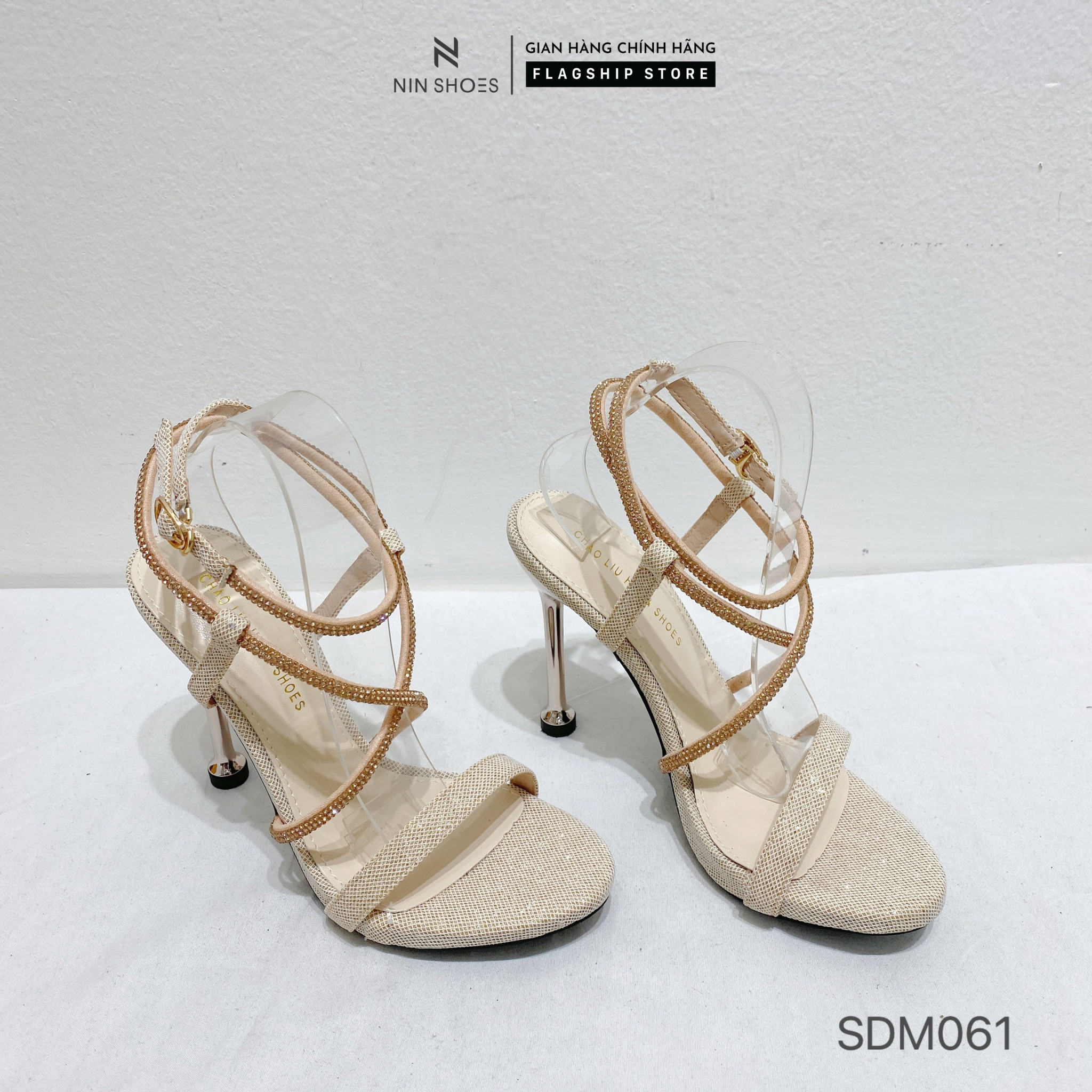 Giày Sandal Ninshoes - Sandal mũi nhọn 10p đế nhọn bít mũi hai dây đính cườm chéo