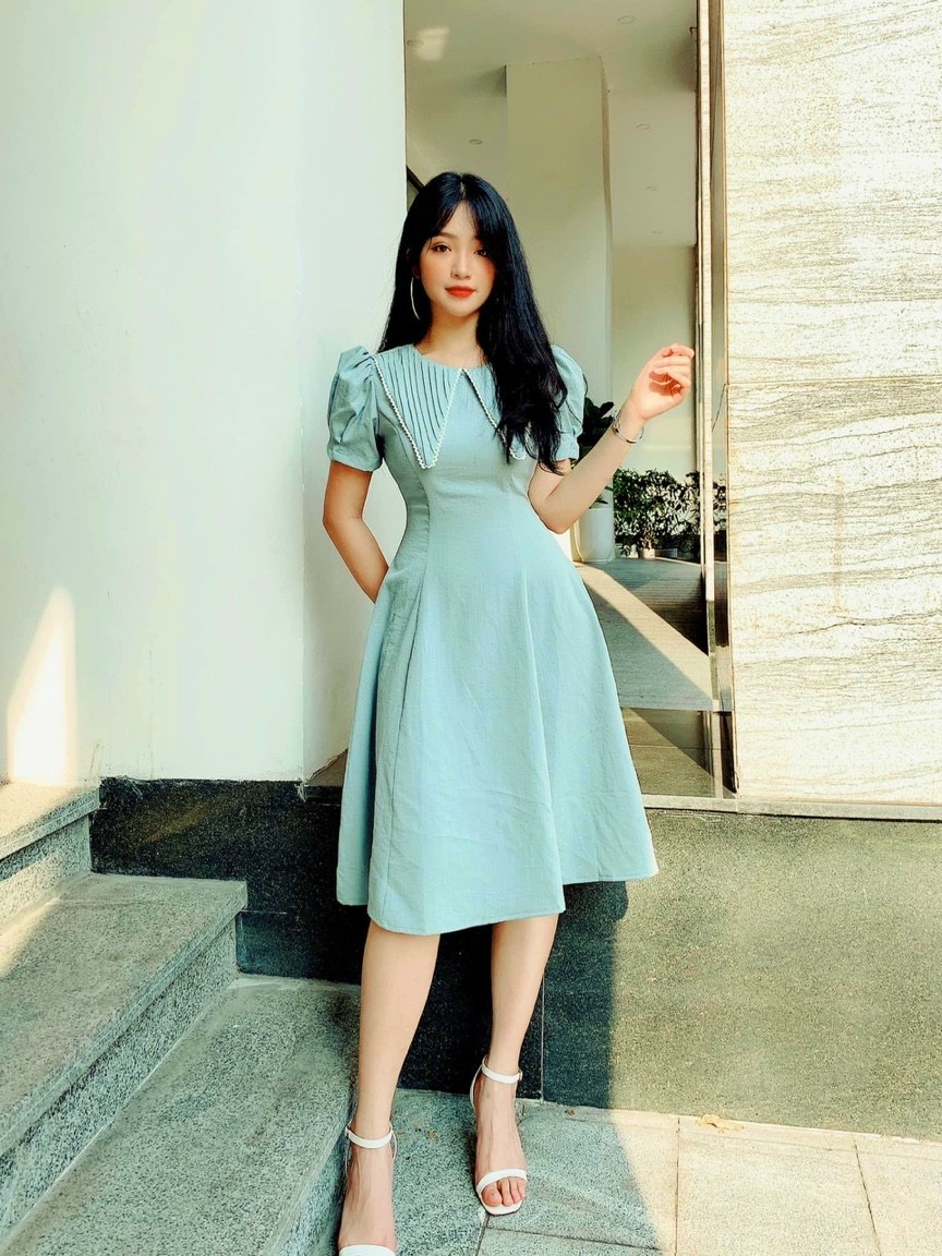 Đầm mint cổ xếp