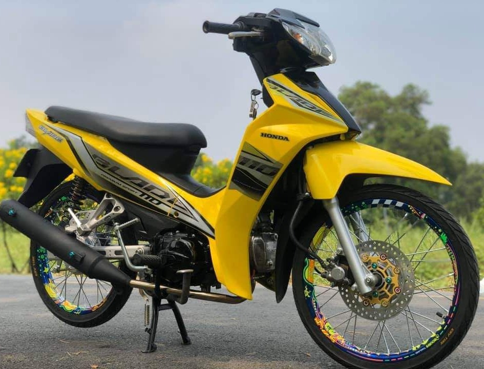 Tem rời honda wave blade 110 dán xe vàng