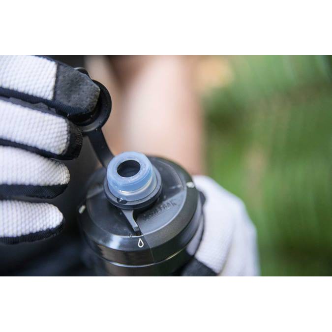 Bình nước xe đạp CamelBak Podium Dirt 620ml.