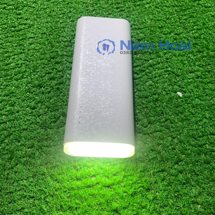 [HCM]Box sạc dự phòng 5 cell 3 đèn led siêu sáng (Không gồm pin)