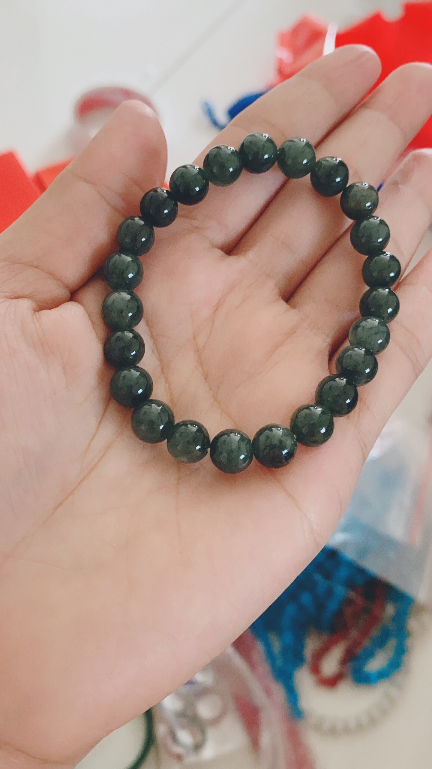 Chuỗi Vòng tay Đá Cẩm Thạch Thiên Nhiên 100% màu Xanh Đậm bản hạt 6 mm- Đá A Nguyên khối, đảm bảo chất lượng tuyệt vời