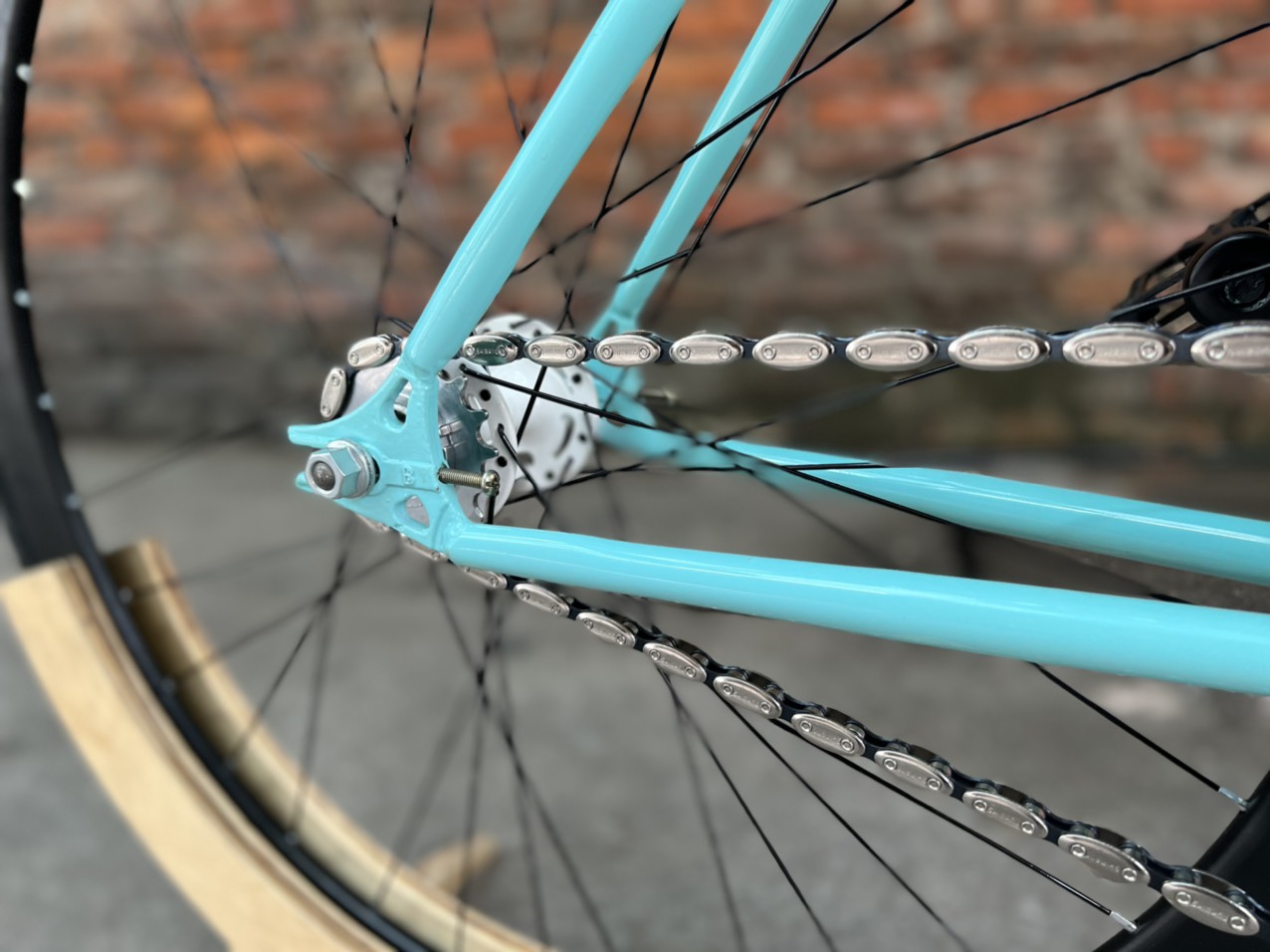 Xích xe đạp shimano hạt đậu cho xe đạp fixed gear