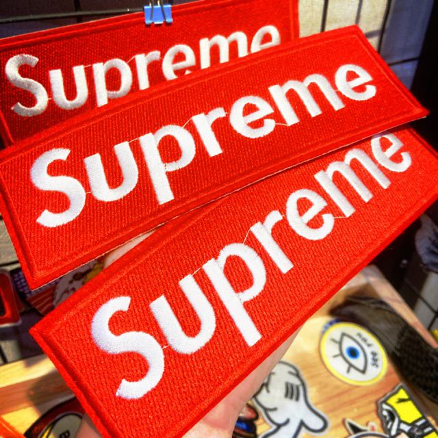 Sticker Thêu Logo