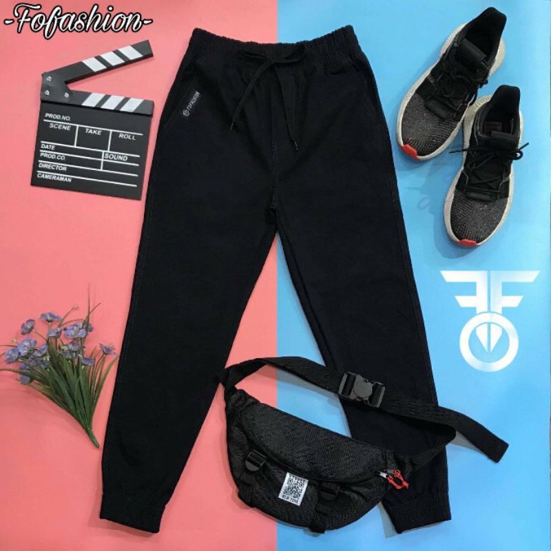 Quần Jogger Kaki Xanh Đen