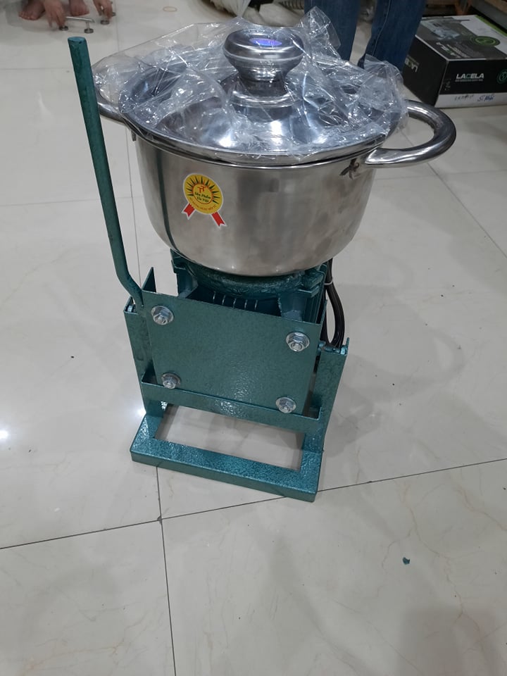 Máy xay giò chả 750W