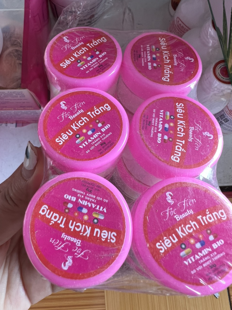 Kem Siêu kích trắng Vitamin B10