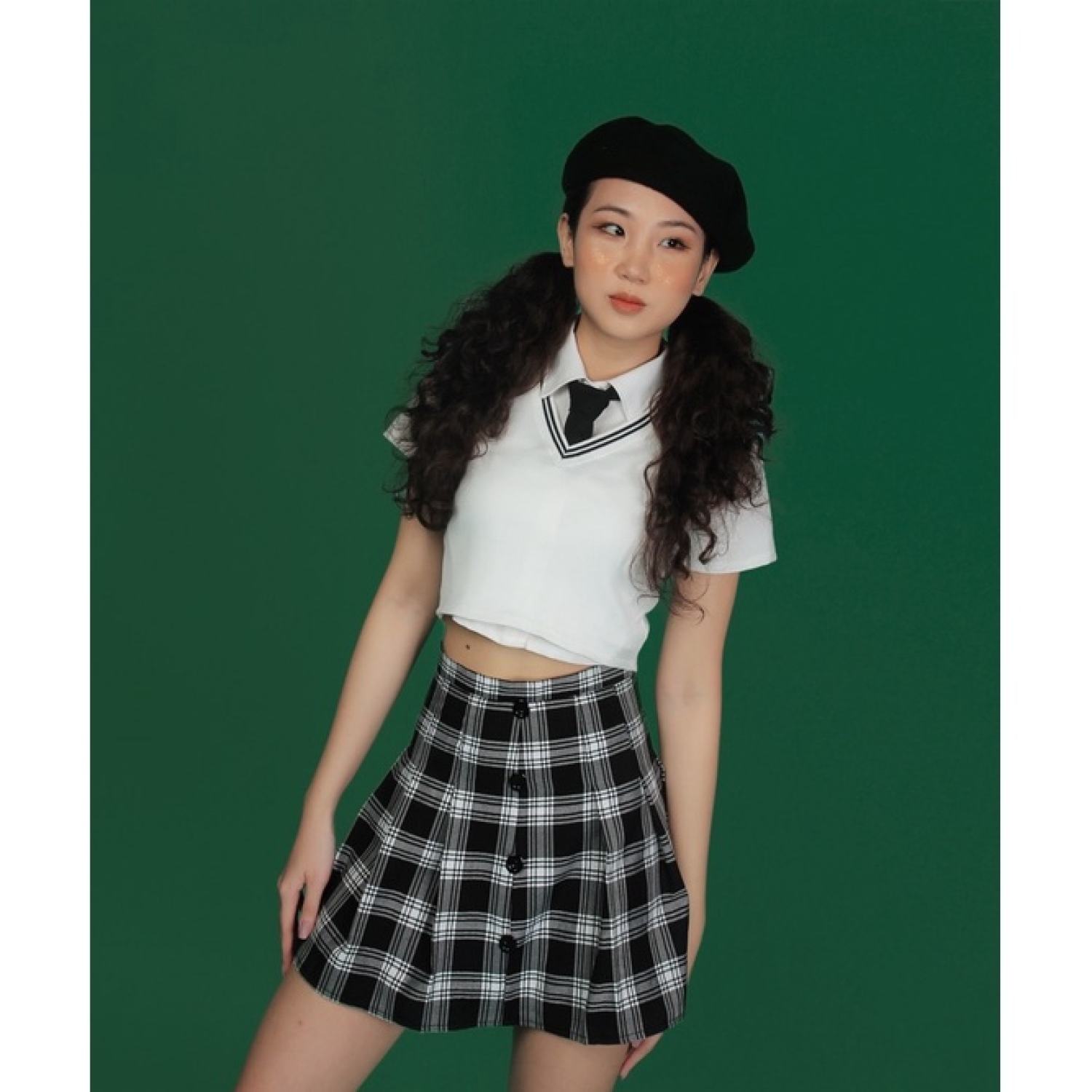 DALLA Áo gile ba lỗ croptop màu trắng - đen - đỏ (GL02)