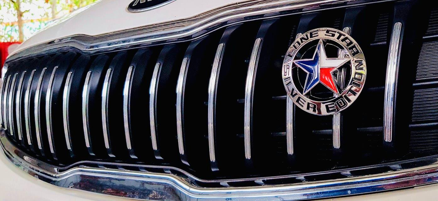 TEM KIM LOẠI LONE STAR EDITION MÀU CROM ( 1 CÁI)
