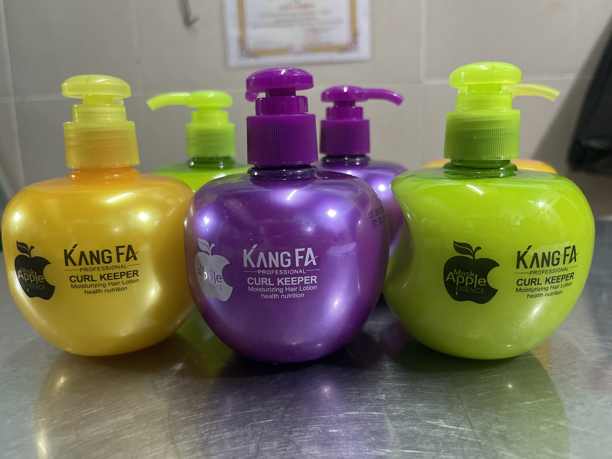 Gel tạo kiểu tóc xoăn trái táo