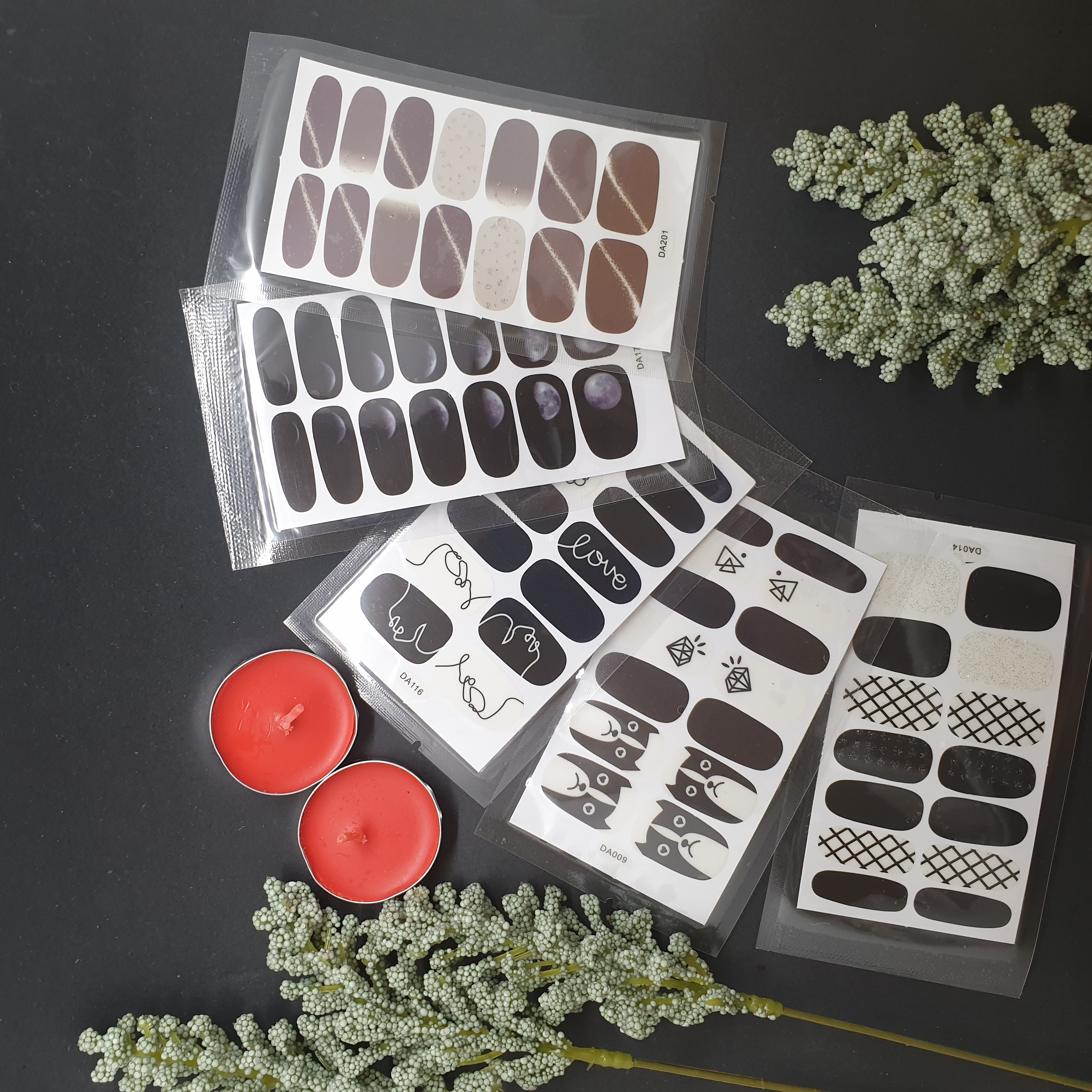 Set 14 Nhãn Dán Móng, Sticker Dán Móng tông nâu đen 💖💖💖