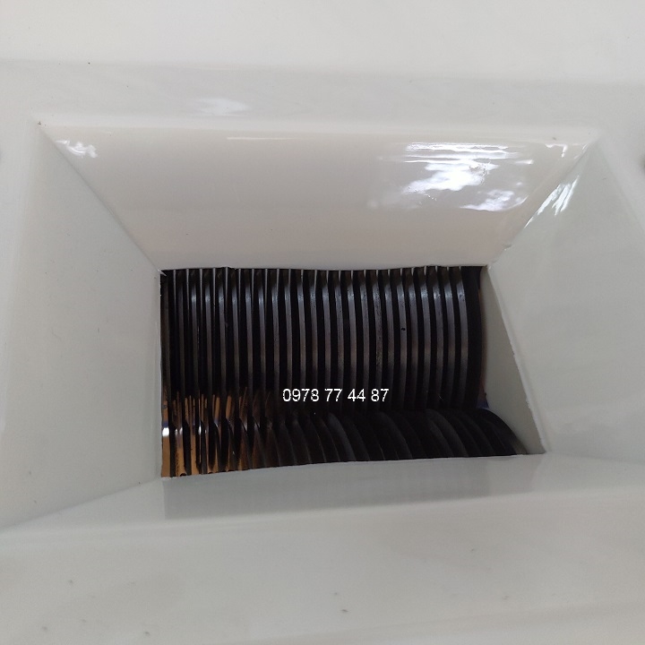 Máy thái thịt quán phở nhỏ