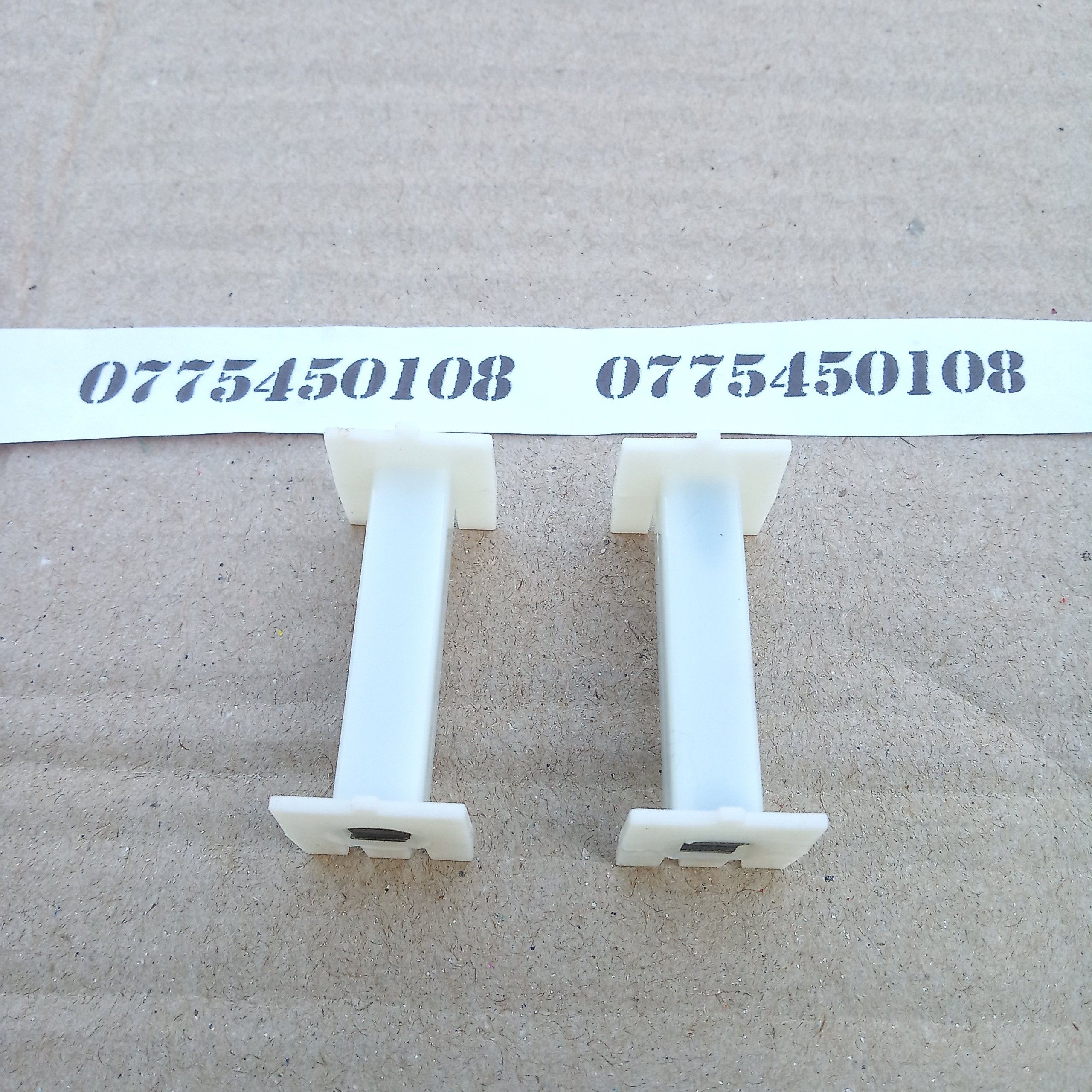 KHUNG QUẤN CUỘN CẢM VUÔNG NHỎ - 2 CÁI