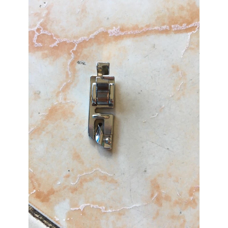Chân vịt cuốn lai máy gia đình
