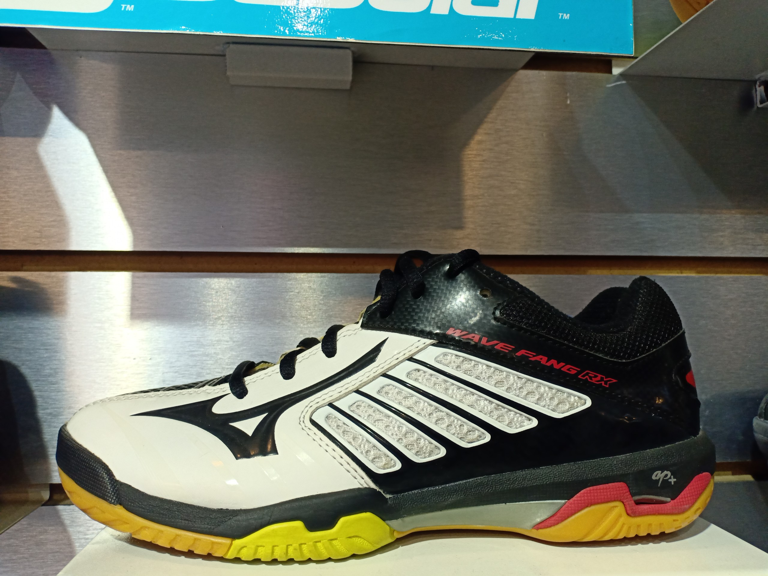 Giày cầu lông bóng chuyền Mizuno chính hãng màu đen trắng