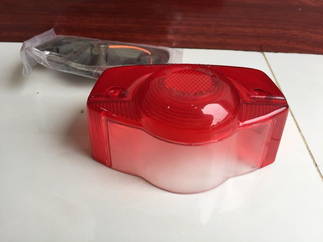 chụp láy đèn hậu cho xe CD-CL (dùng chung cho xe cub 81-86 70 hay 90cc-chaly 70)