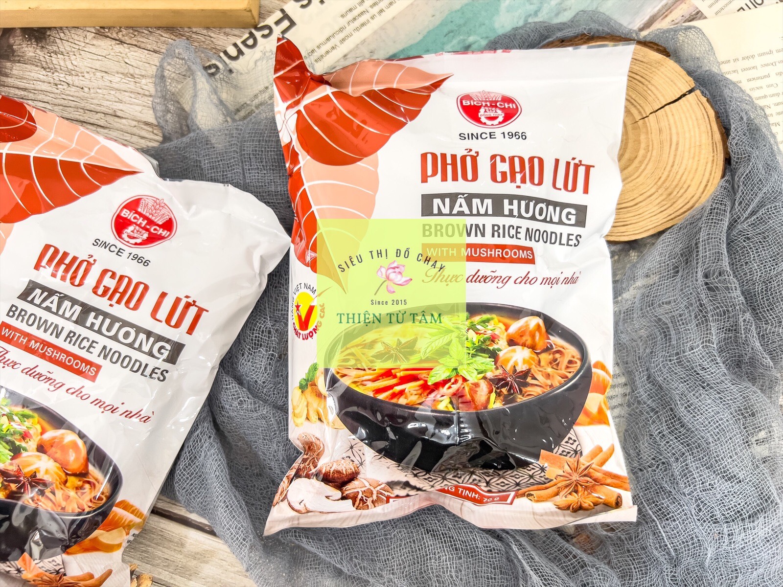 Phở gói gạo lứt nấm hương bích chi gói nhỏ ăn liền tiện lợi 70g