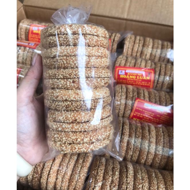 Bánh mè ( bánh vòng mè) 1 túi 12 miếng