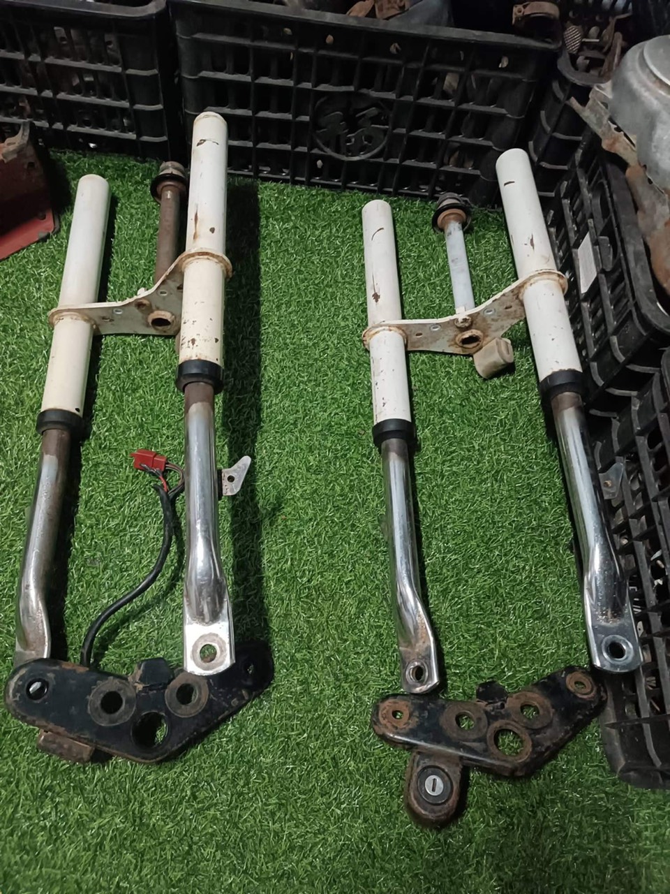 giảm sóc trước honda chaly ( hàng tháo xe)