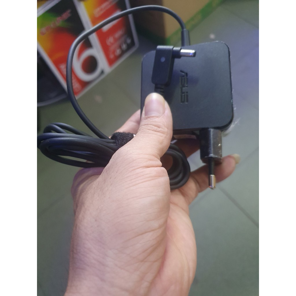 Sạc laptop Asus 19V 2.37A 45W chân nhỏ