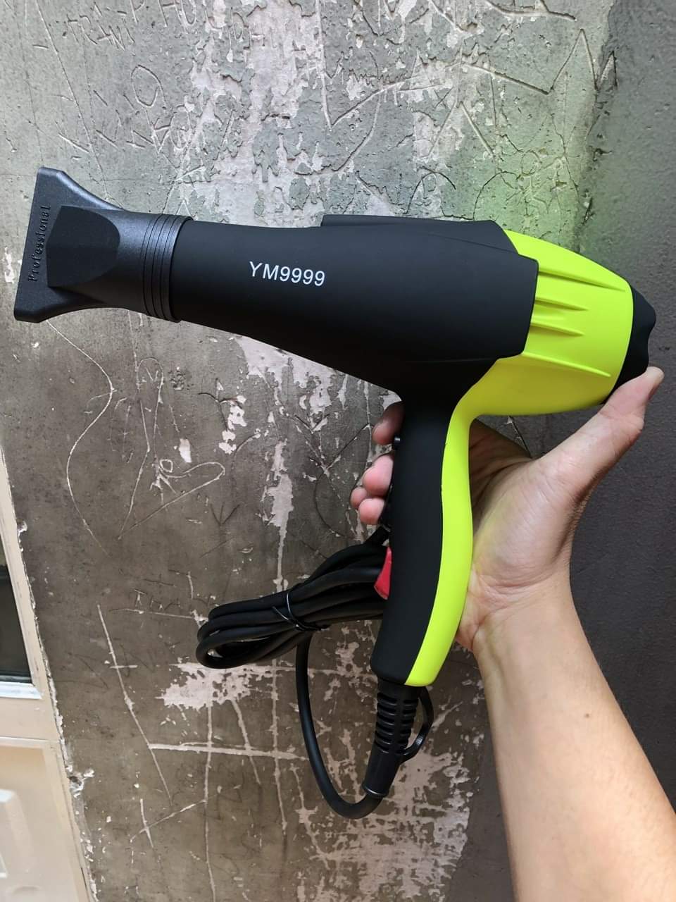 Ym9999 Hair Dryer Has a Capacity of 3000W