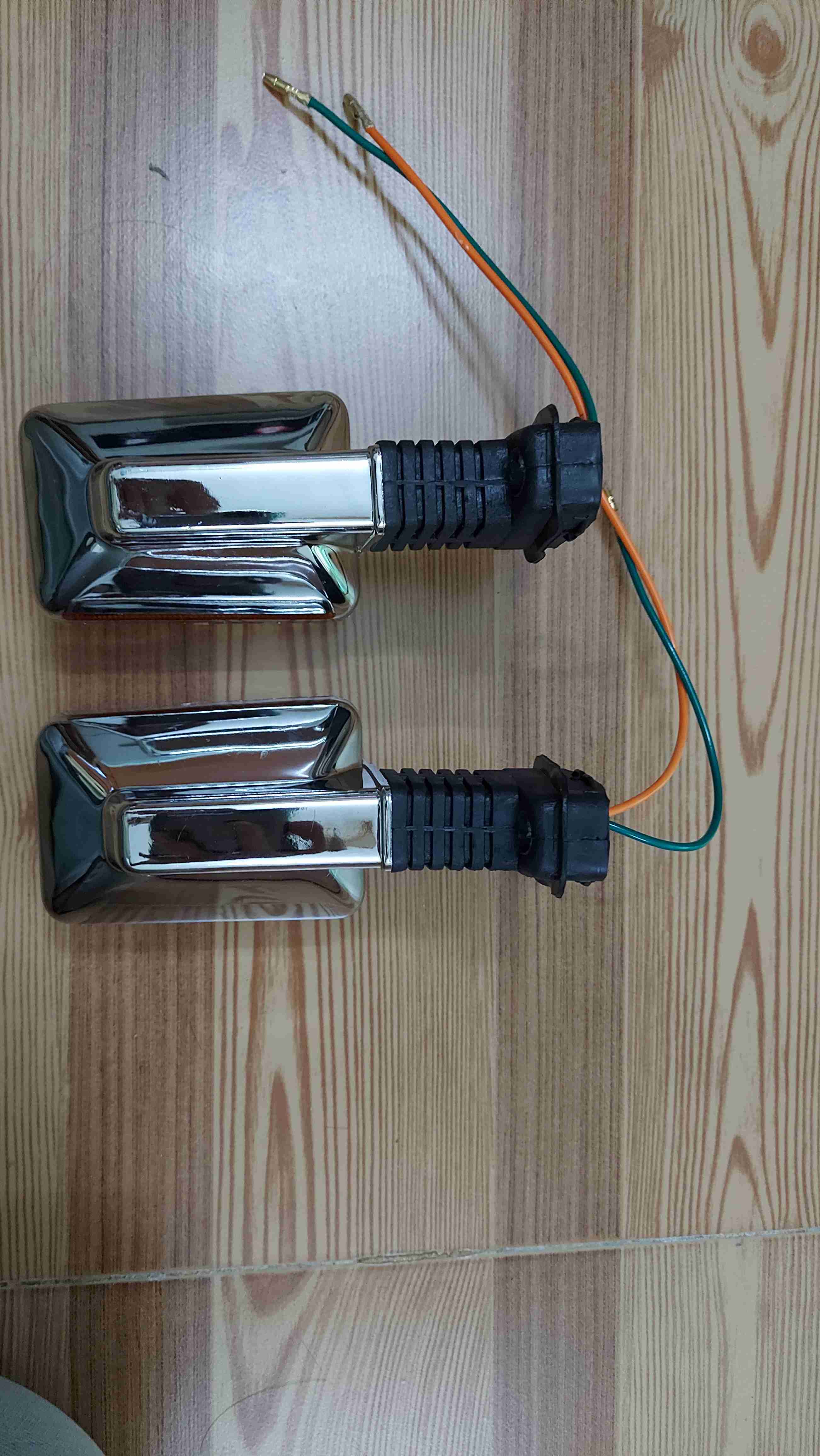 [HCM]Cặp xi nhan sau Cub 82 - chính hãng cty
