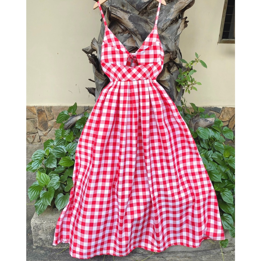 Đầm maxi caro khoét 2 dây - Maxi Ngọc Lan