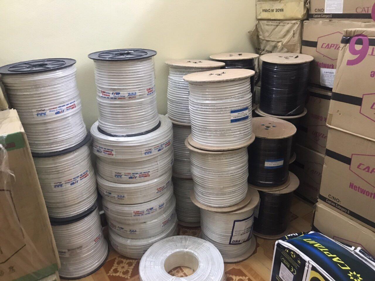 Cáp đồng trục liền nguồn Sino 200M.