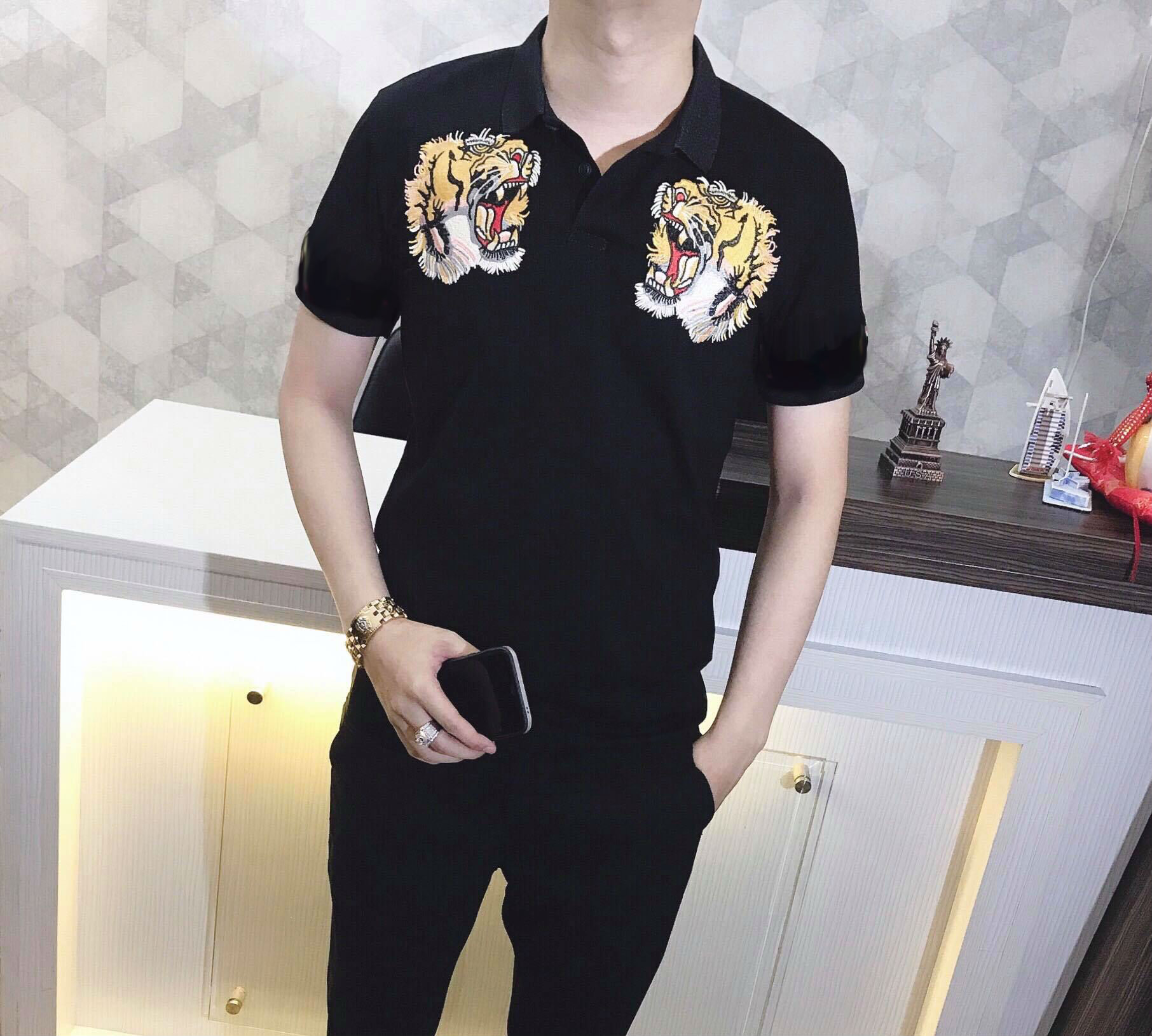 ÁO THUN NAM CÓ CỔ THÊU HỌA TIẾT 2 ĐẦU HỔ MẪU MỚI CỰC HOT