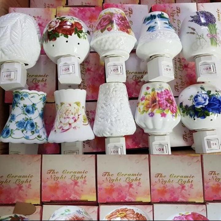 Đèn Ngủ Xông Tinh Dầu