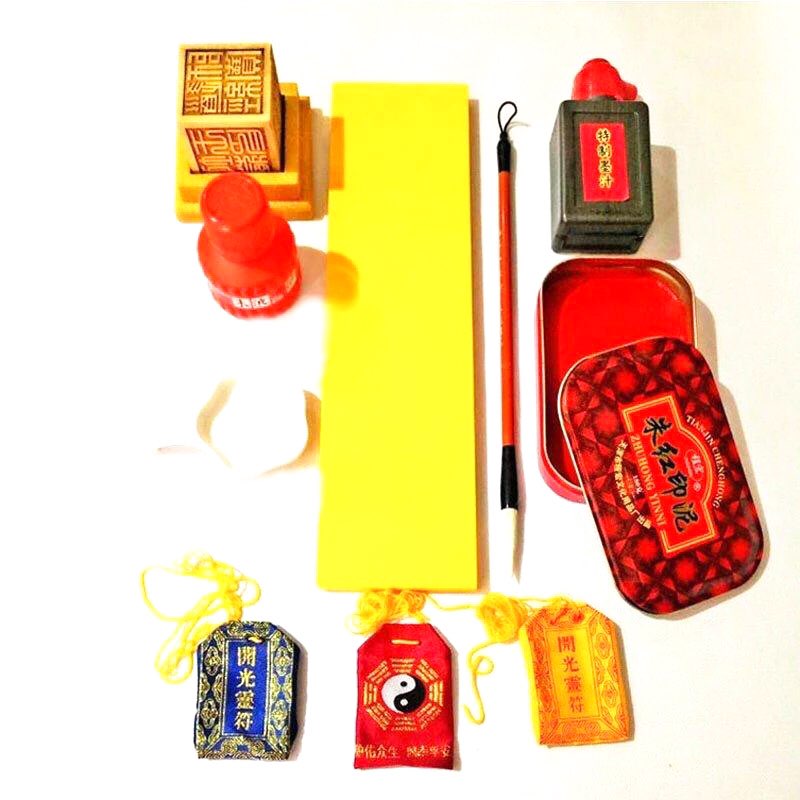 Bộ Thư pháp dụng phẩm bao gồm 11 món
