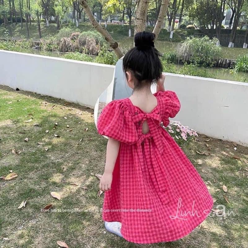 Váy bé gái kẻ đỏ hồng đậm