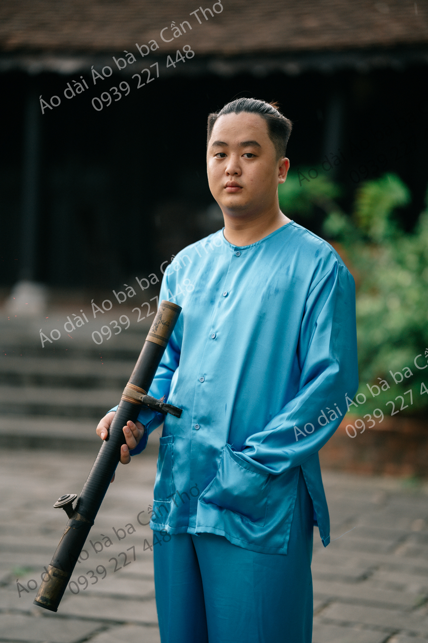 Bộ áo bà ba nam Phi bóng truyền thống